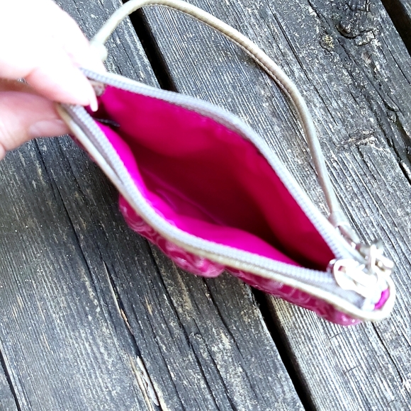Coach Lurex Gold & Magenta Mini Signature Wristlet - Picture 6 of 9